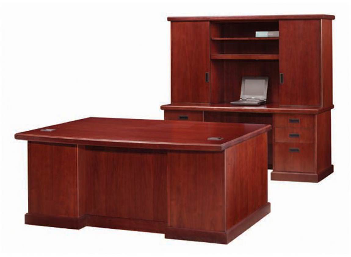 Heartwood Series Desk with Credenza and Hutch