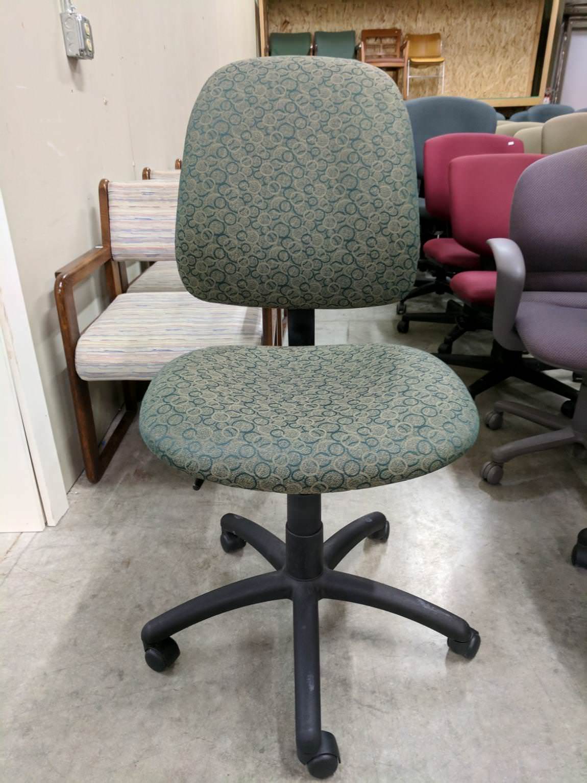 Green Rolling Office Chairs without Arms