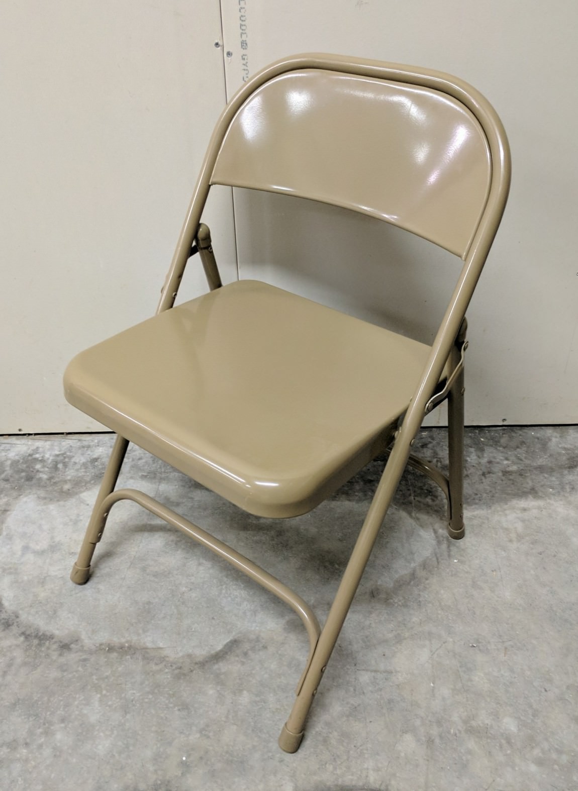 Office Club Tan Metal Folding Chairs