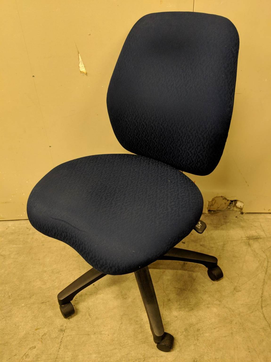 Blue Hon Rolling Office Chair without Arms
