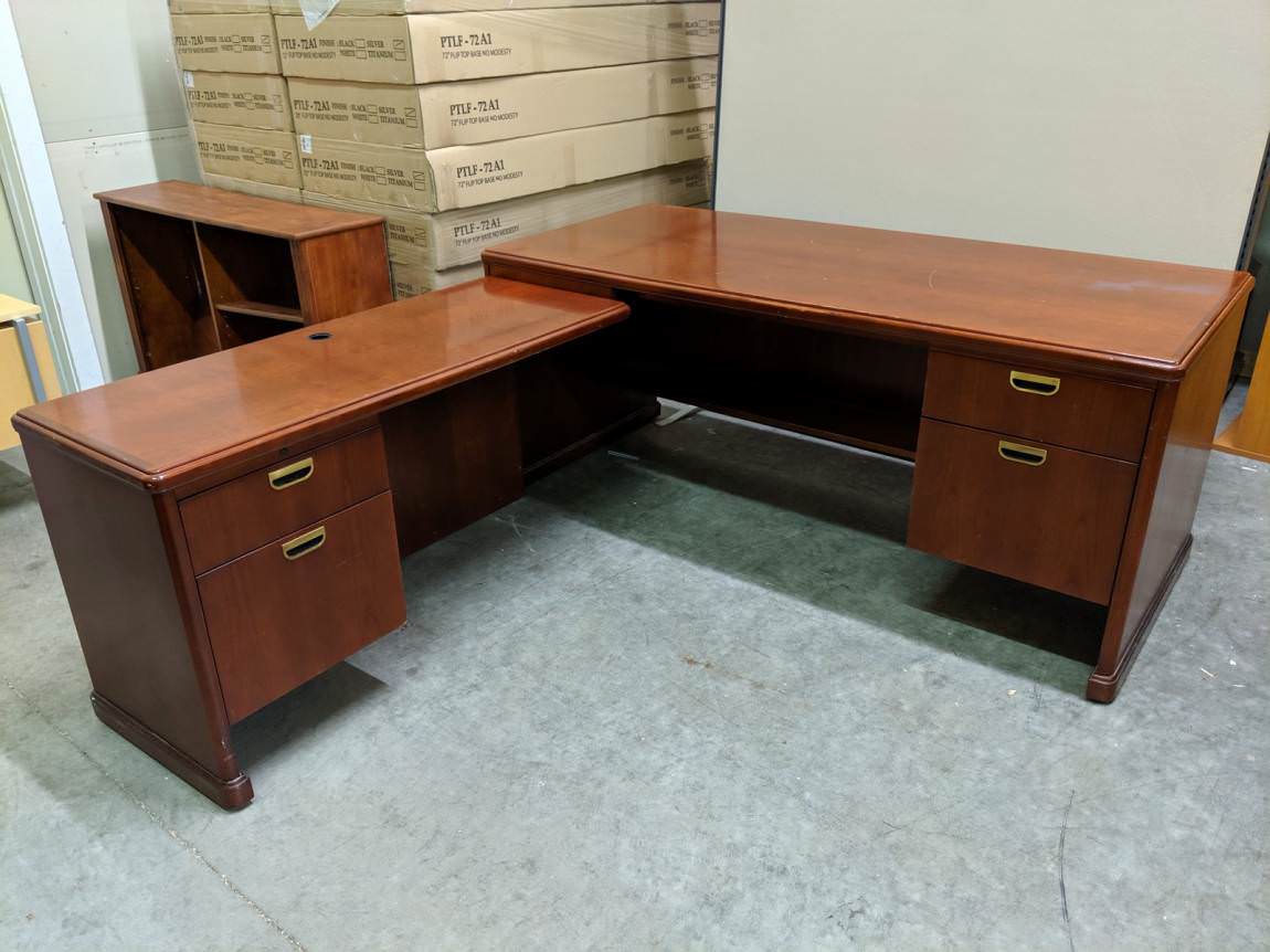 Cherry L Shaped Desk with Left Return