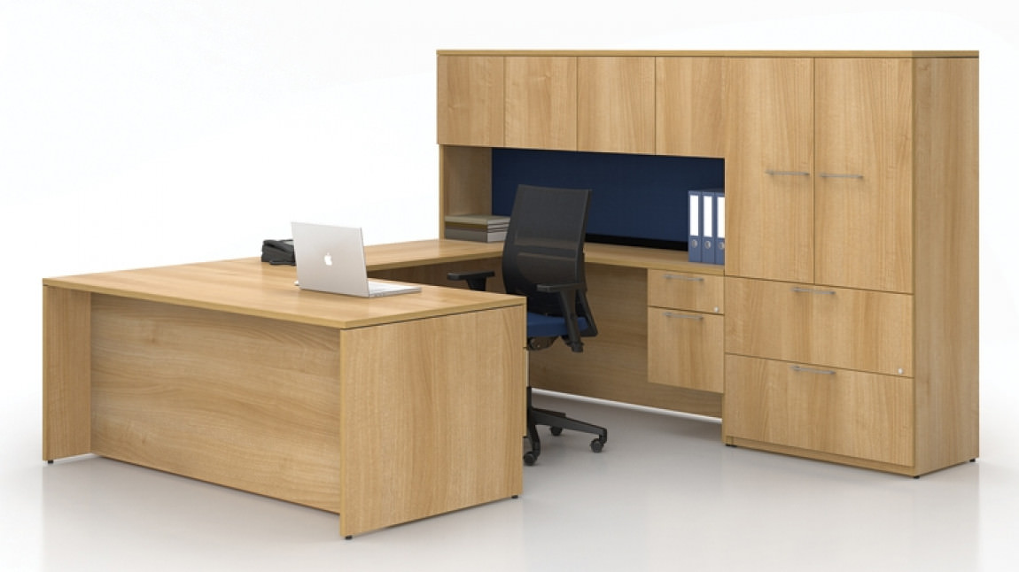 U Shaped Executive Office Desk With Hutch