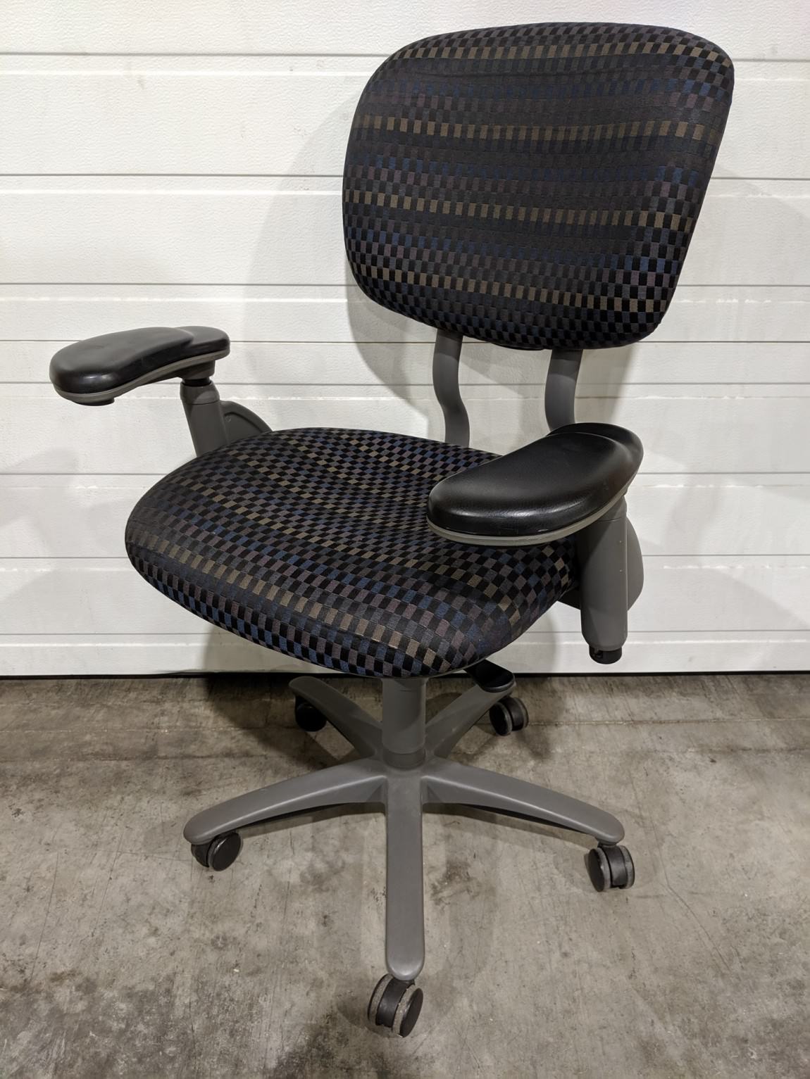 Haworth Checkered Fabric Rolling Office Chairs