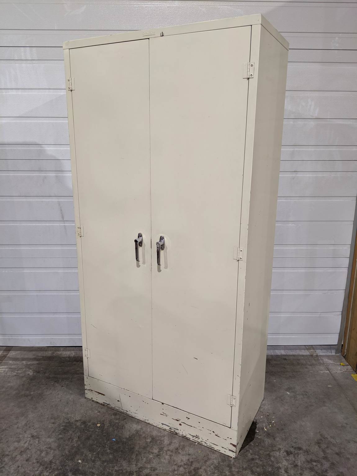 Putty Metal Storage Cabinet – 35 Inch Wide