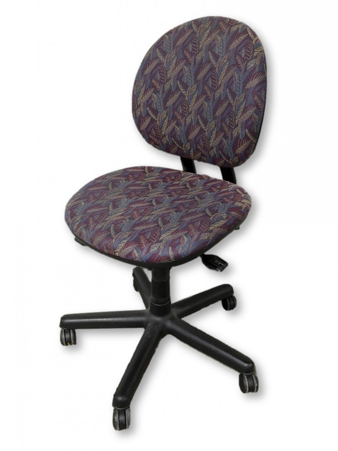 Steelcase Purple Rolling Office Chairs without Arms
