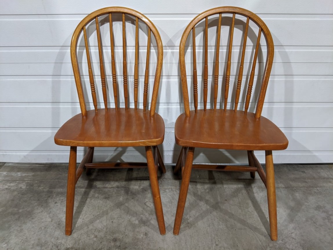 Solid Wood Chairs with Oak Finish