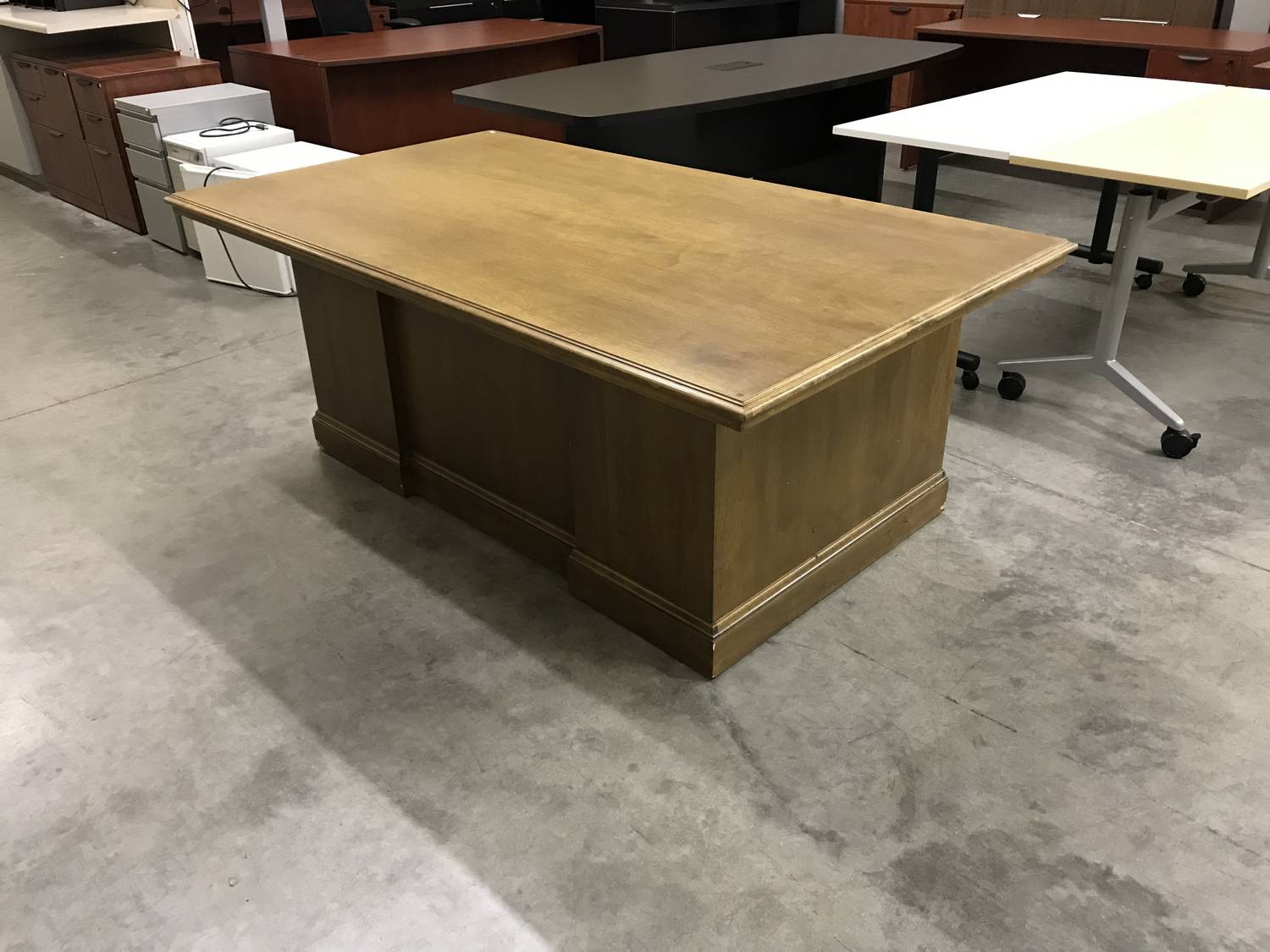 Extra Large Solid Wood Executive Desk Madison Liquidators