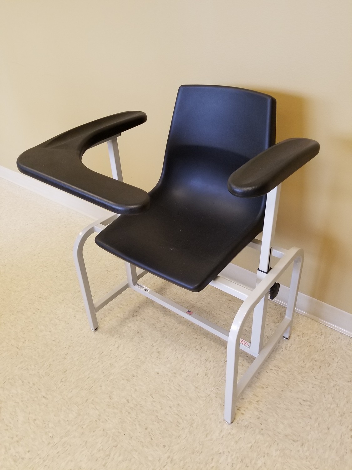Winco 571 Phlebotomy Chair Madison Liquidators